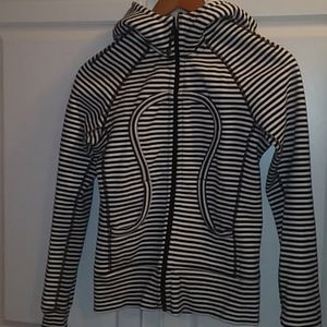 Lululemon scuba sweatshirt